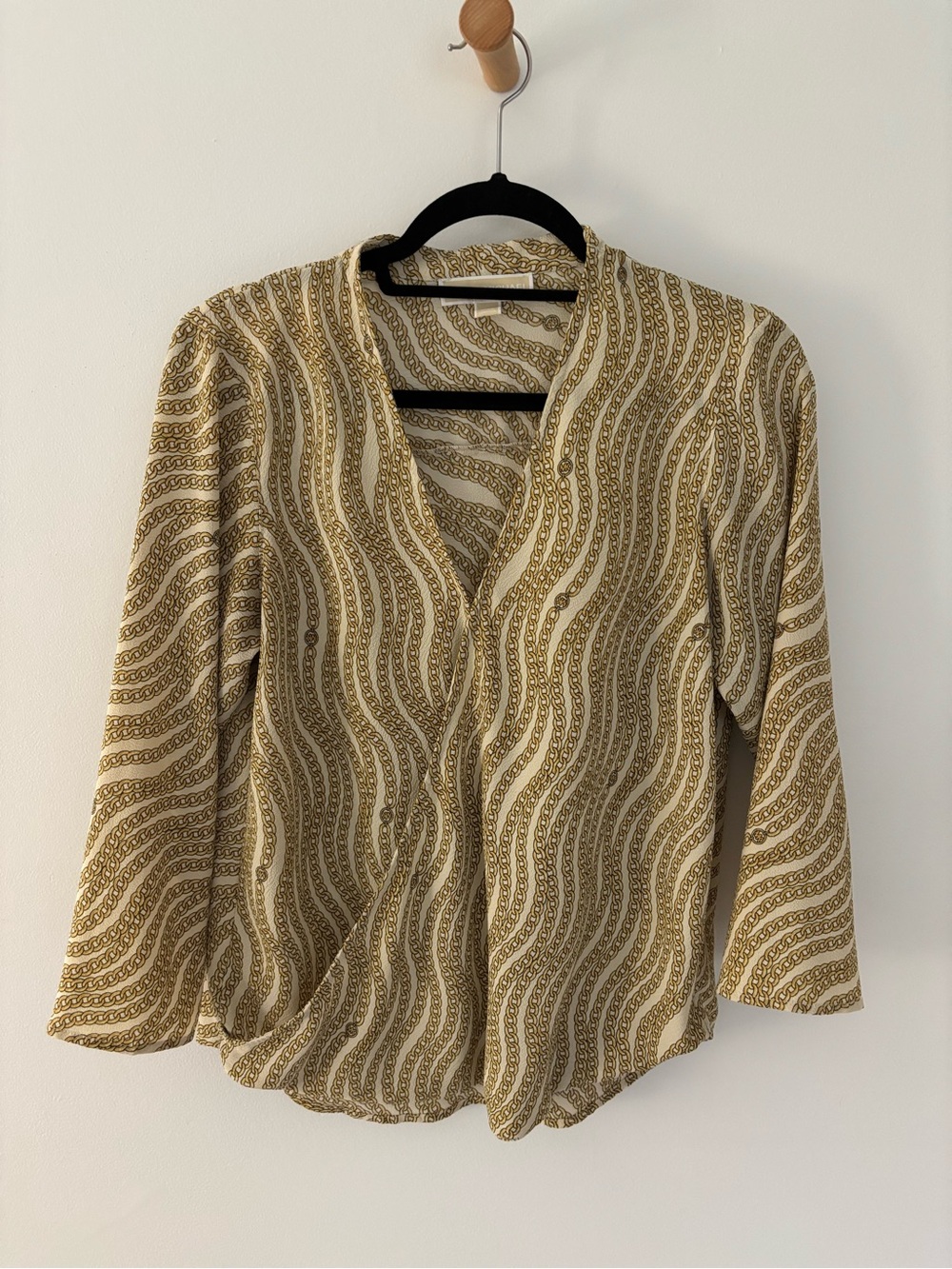 MICHAEL Michael Kors Ivory Gold Chain Print Surplice V-Neck Blouse
